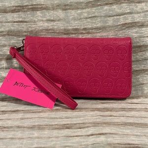 NWT Betsey Johnson Skull Wallet